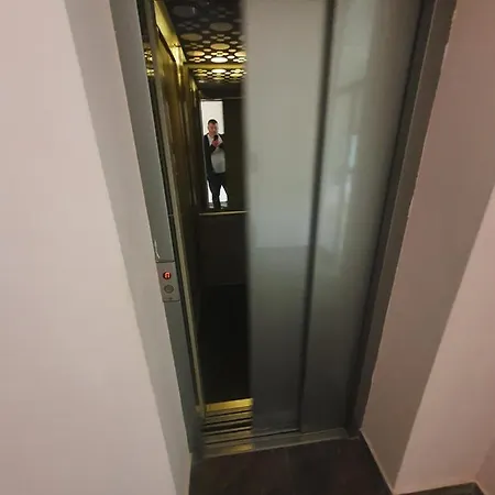 Hotel 415 Hotel *