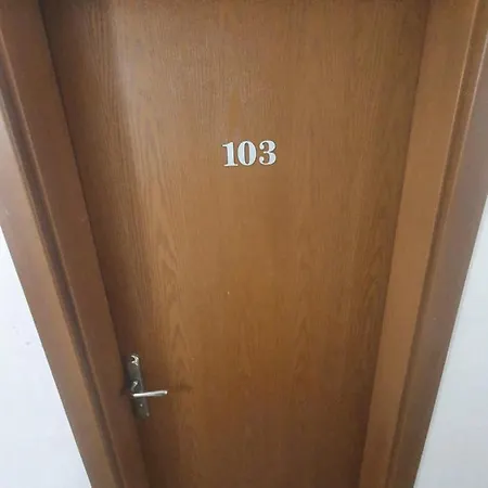 Hotel 415 Hotel *