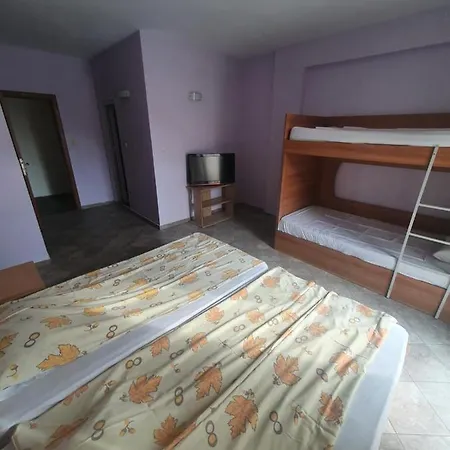 Hotel 415 *